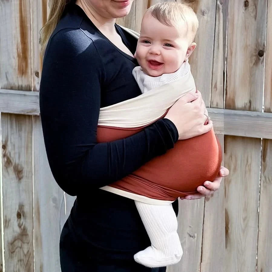 Tvåfärgad babynest för en öm relation i vardagen 